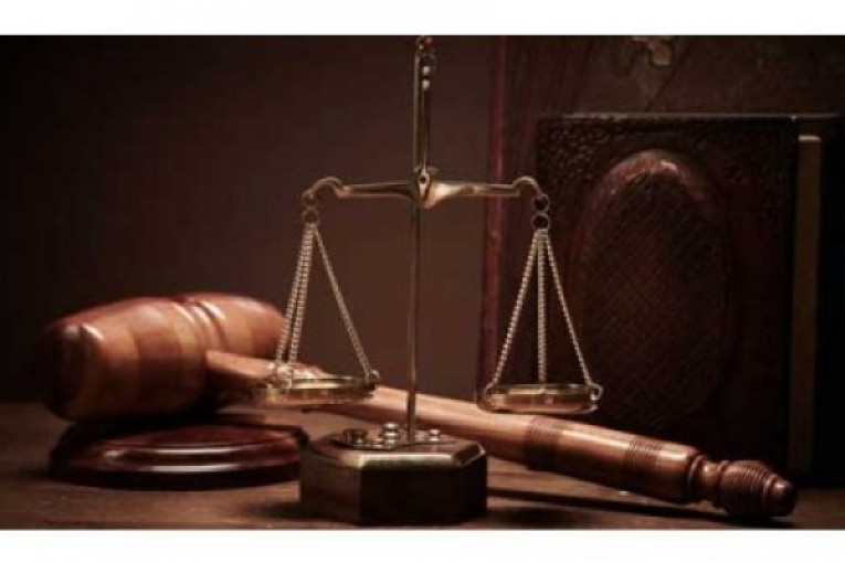 خدمات حقوقی و مشاوره در کلیه موضوعات قضائی