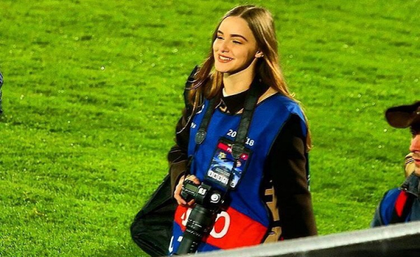 دختر روسی که عاشق فوتبالیست های ایرانی شده است